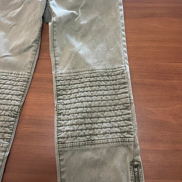 BCBGMAXAZRIA Olive Green Utility Skinny Pants – Size 28 - Picture 5 of 8